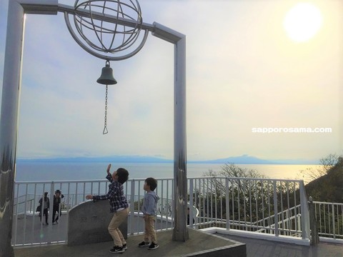 室蘭地球岬幸福の鐘.jpg